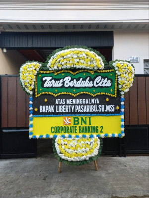 Papan Bunga Duka di Pelawad