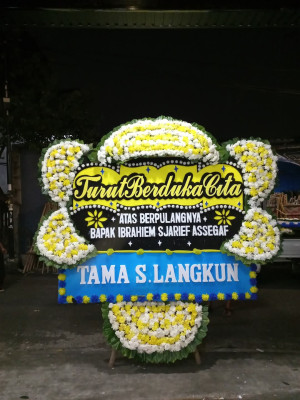 Papan Bunga Duka di Pelawad